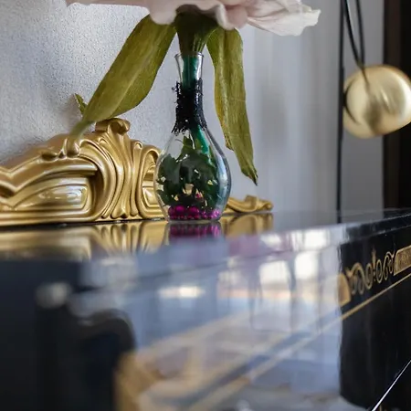 アパート Royal Vibes Apartament ナボダリ